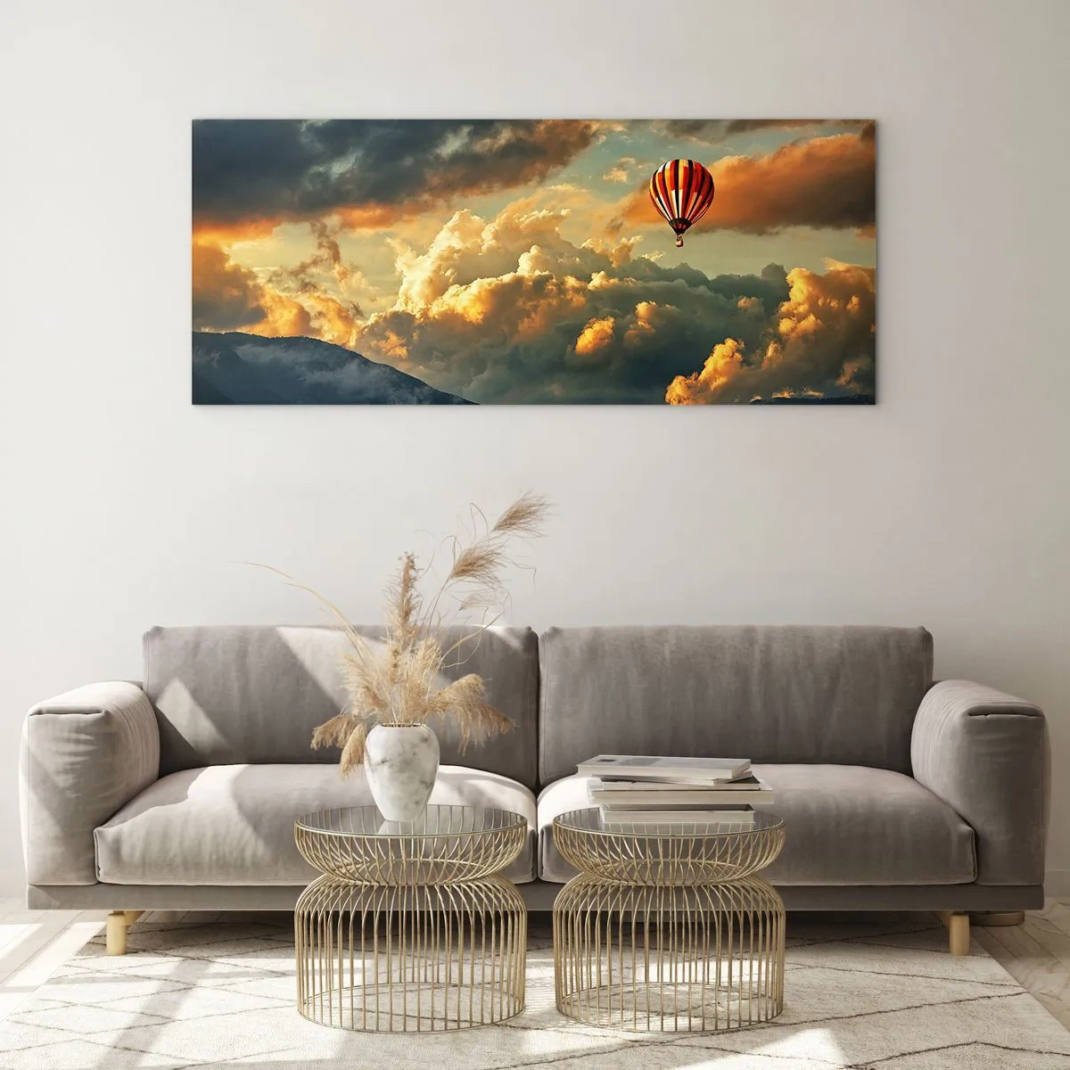 Impression sur verre - Image sur verre - Un ballon sur fond de nuages dramatiques - 160x50cm - Je vole parce que je veux - Décoration murale moderne pour le salon et la chambre ARTTOR