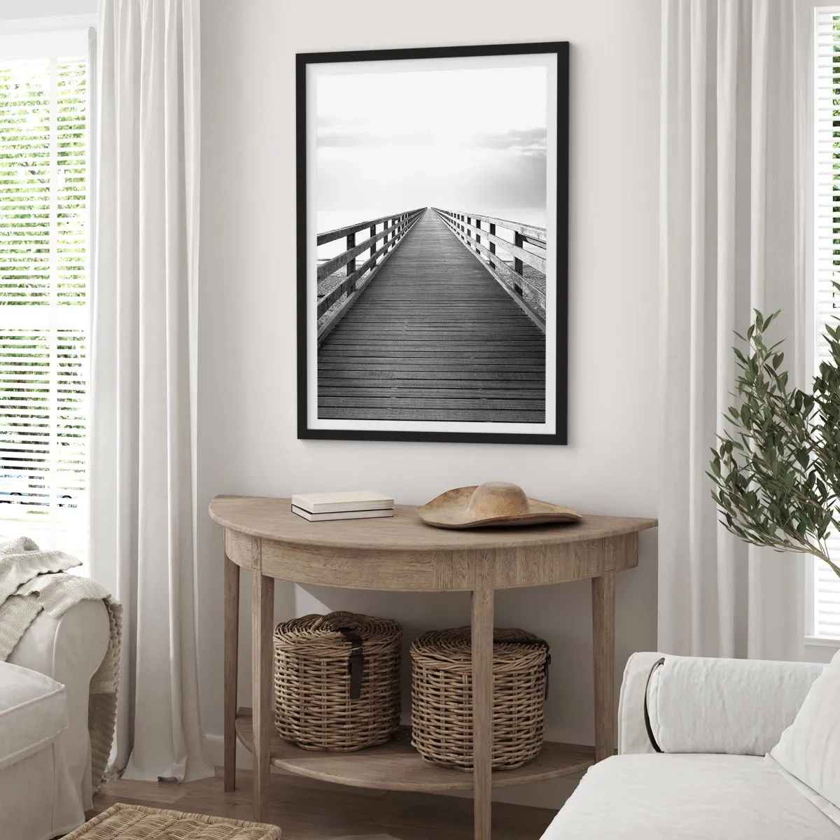Affiche dans un cadre noir - Poster - Un pont noir et blanc menant à l'infini - 50x70cm - A perte de vue... - Décoration murale moderne pour le salon et la chambre ARTTOR