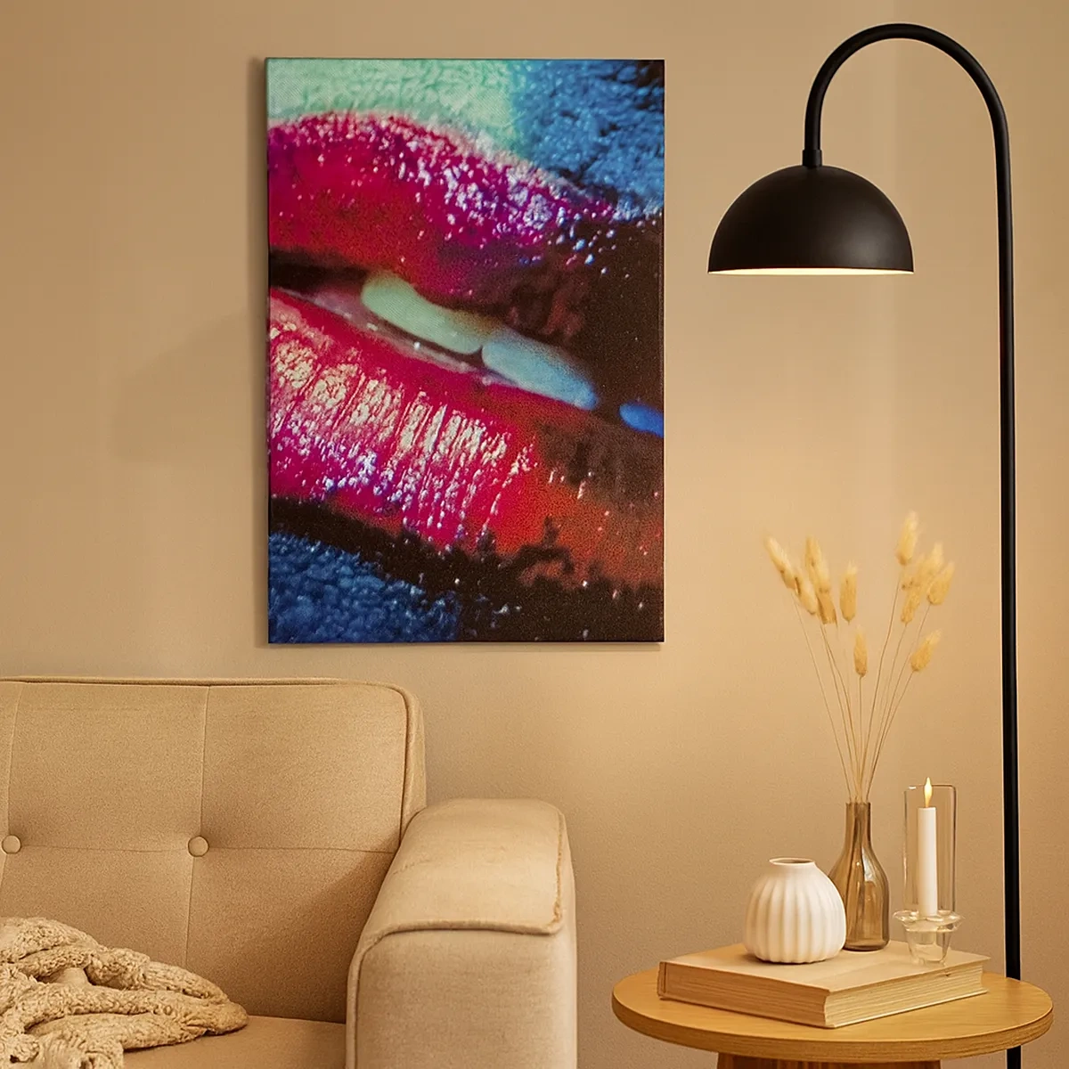 Impression sur toile - Image sur toile - Gros plan de lèvres colorées et brillantes sur un fond artistique - 50x70cm - Sensuel et dérangeant - Décoration murale moderne pour le salon et la chambre ARTTOR