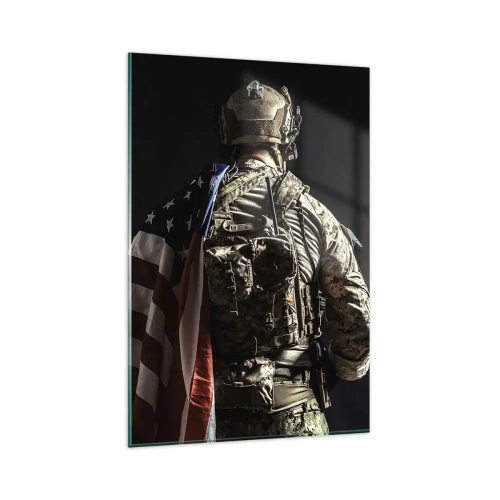 Impression sur verre - Image sur verre - Un soldat en uniforme avec un drapeau sur un fond sombre - 80x120cm - C'est exactement pour ça - Décoration murale moderne pour le salon et la chambre ARTTOR