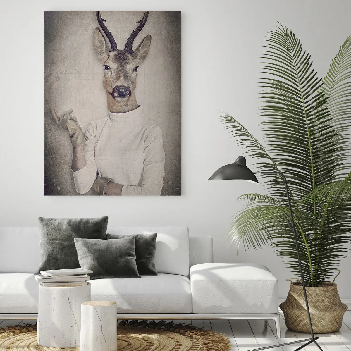 Impression sur verre - Image sur verre - Trois figures animales en vêtements humains sur un fond neutre - 50x70cm - Laissons parler les gestes - Décoration murale moderne pour le salon et la chambre ARTTOR