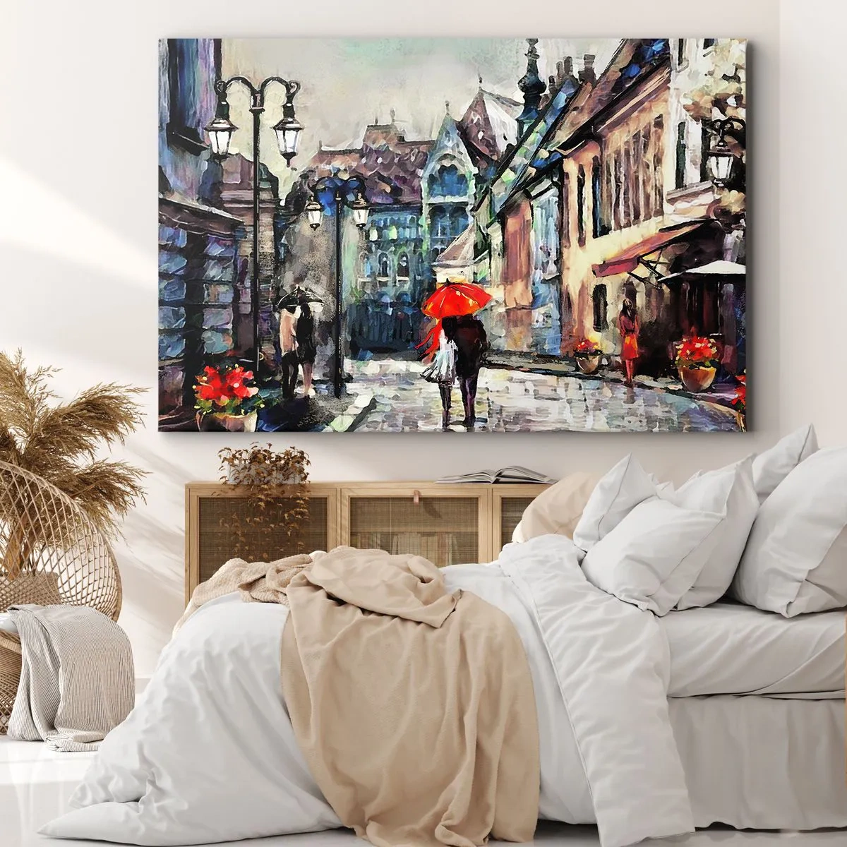 Impression sur toile - Image sur toile - Une charmante rue de la ville avec un couple sous un parapluie rouge - 100x70cm - Pluie pour deux - Décoration murale moderne pour le salon et la chambre ARTTOR