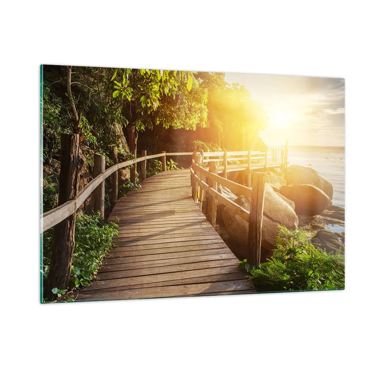 Impression sur verre - Image sur verre - Un chemin en bois parmi les arbres au bord de la mer à la lumière du coucher du soleil - 120x80cm - Un autre tour, un autre miracle - Décoration murale moderne pour le salon et la chambre ARTTOR