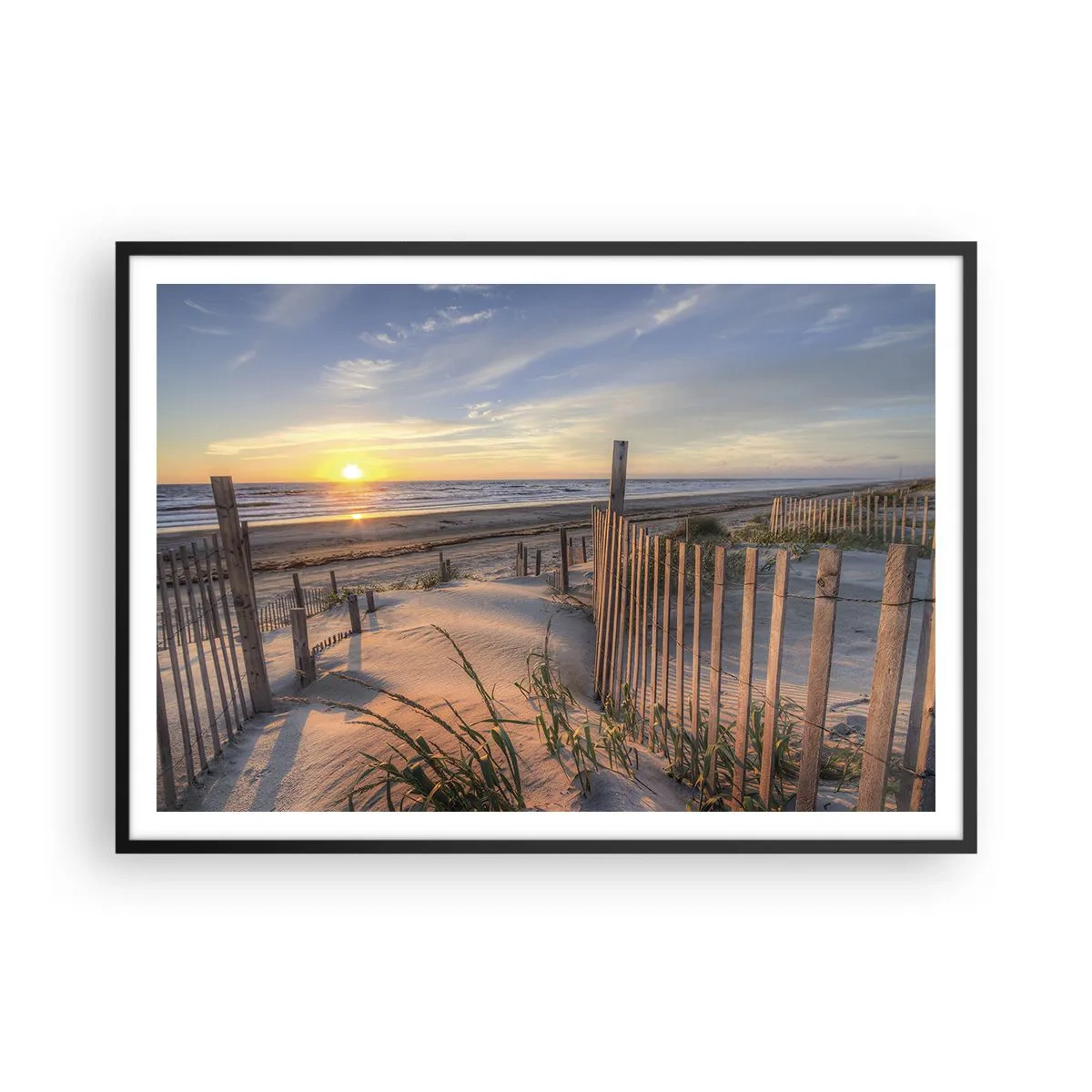 Affiche dans un cadre noir - Poster - Plage au coucher du soleil avec clôture en bois - 100x70cm - Ombre et brillance du vent - Décoration murale moderne pour le salon et la chambre ARTTOR