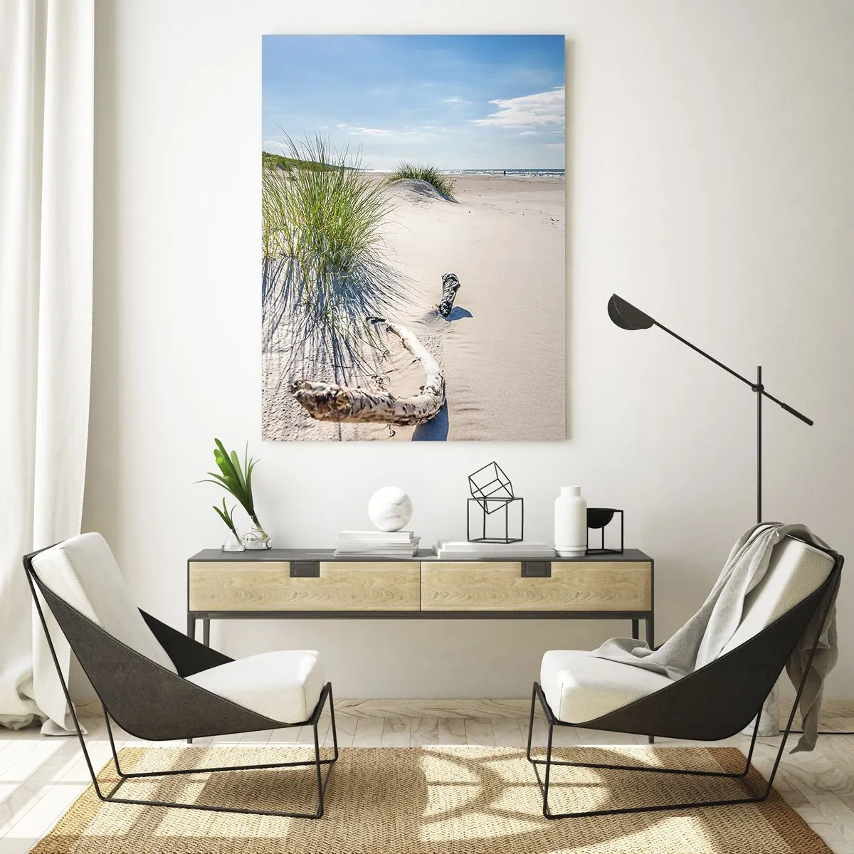 Impression sur verre - Image sur verre - Une plage baltique avec du sable, de l'herbe et un ciel bleu calme - 70x100cm - La plus belle? La Baltique - Décoration murale moderne pour le salon et la chambre ARTTOR