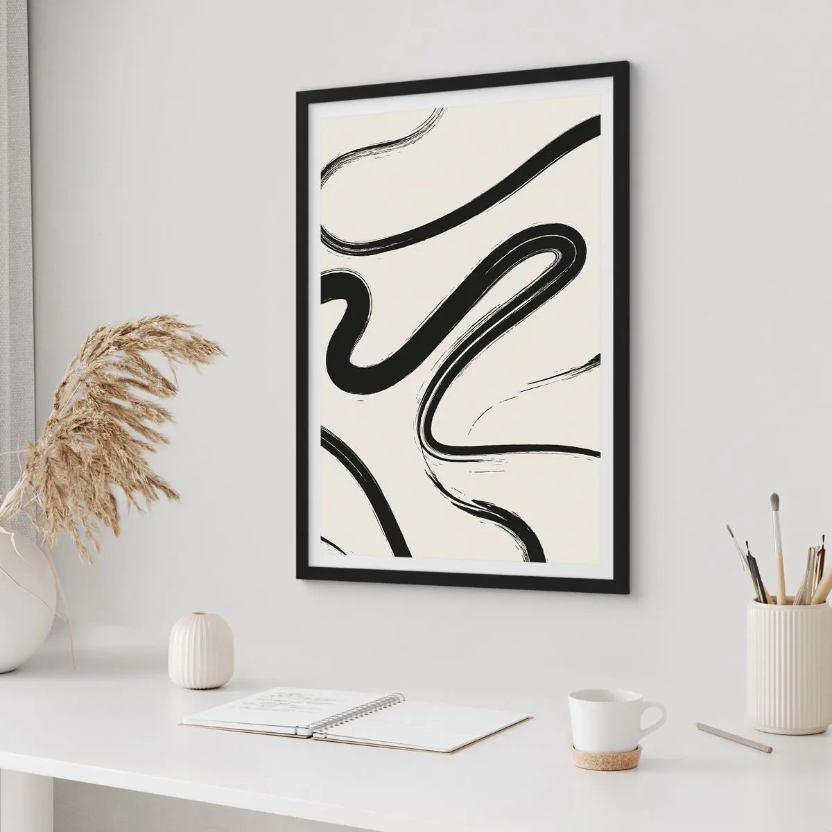 Affiche dans un cadre noir - Poster - Lignes noires abstraites sur fond clair - 50x70cm - Fantaisie en noir et blanc - Décoration murale moderne pour le salon et la chambre ARTTOR
