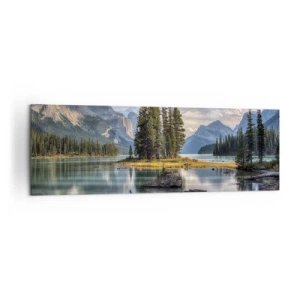 Impression sur toile - Image sur toile - Un paysage de montagne avec une île entourée d'un lac calme - 160x50cm - Sous les grandes eaux claires - Décoration murale moderne pour le salon et la chambre ARTTOR
