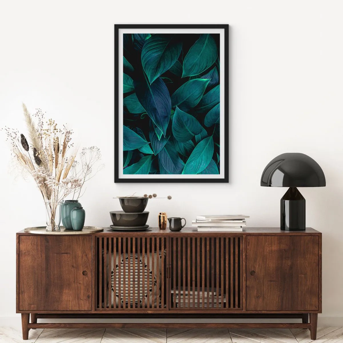 Affiche dans un cadre noir - Poster - Feuilles vert foncé avec un rétroéclairage subtil - 50x70cm - le vert lui-même - Décoration murale moderne pour le salon et la chambre ARTTOR
