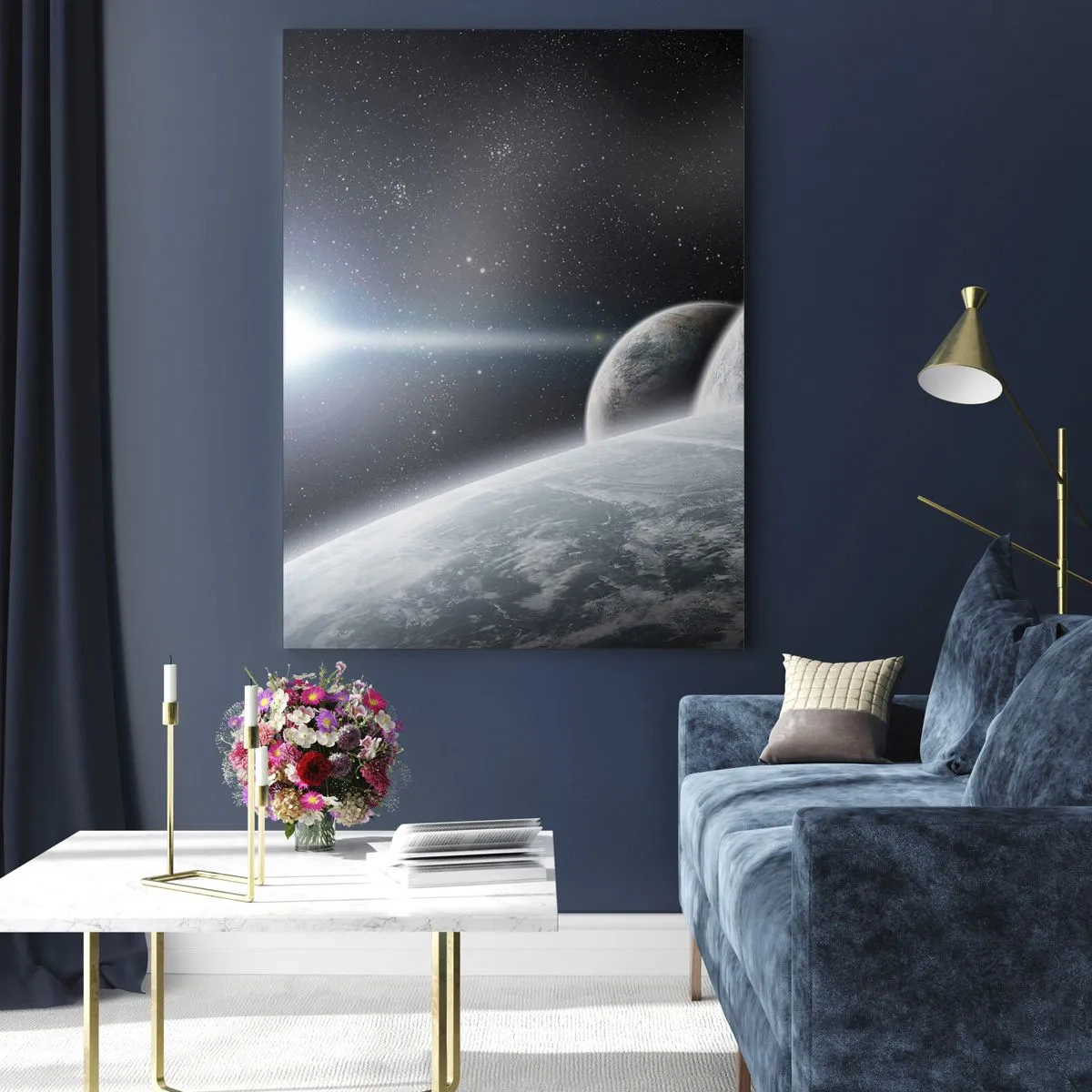 Impression sur verre - Image sur verre - Planètes dans l'espace avec un rayon de lumière - 50x70cm - Musique cosmique des sphères - Décoration murale moderne pour le salon et la chambre ARTTOR