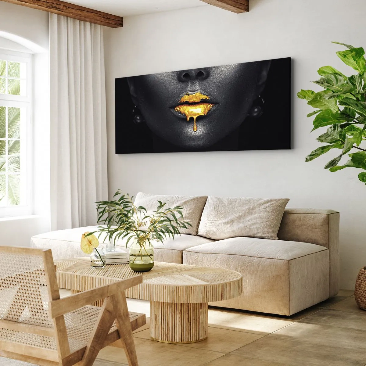 Impression sur toile - Image sur toile - Portrait noir et or d'une femme avec une goutte d'or sur les lèvres - 160x50cm - Bouche d'or - Décoration murale moderne pour le salon et la chambre ARTTOR