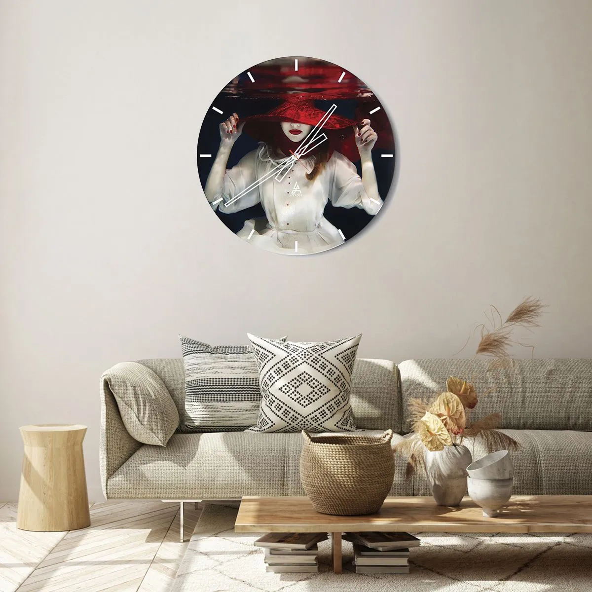 Horloge murale - Pendule murale - Femme mystérieuse - 30x30 cm