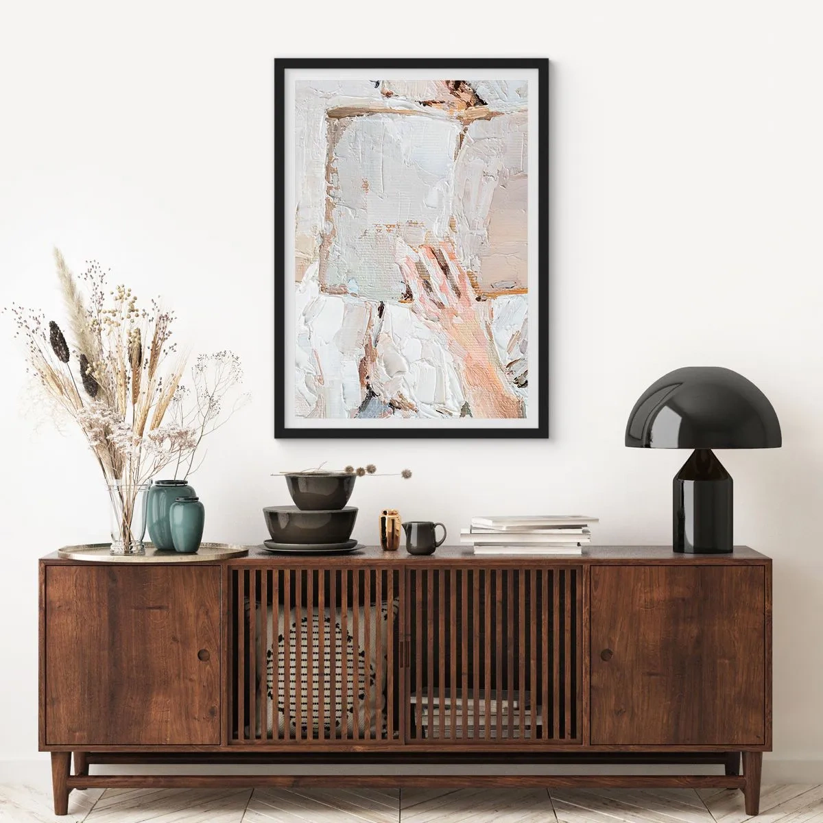 Affiche dans un cadre noir - Poster - Une image texturée d'une main tenant un livre ouvert. - 50x70cm - Dans un autre monde - Décoration murale moderne pour le salon et la chambre ARTTOR