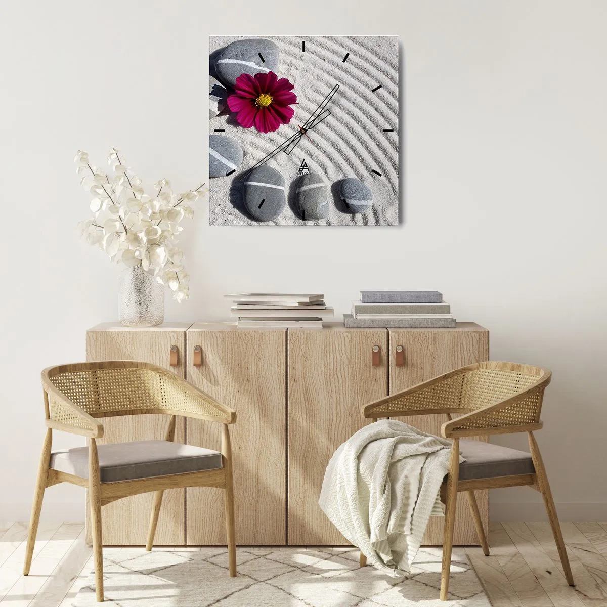 Horloge murale - Pendule murale - Des pierres et une fleur rose sur le sable dans un style zen - 30x30cm - Énergie et paix du cercle magique de la nature - Décoration murale moderne pour le salon et la chambre ARTTOR