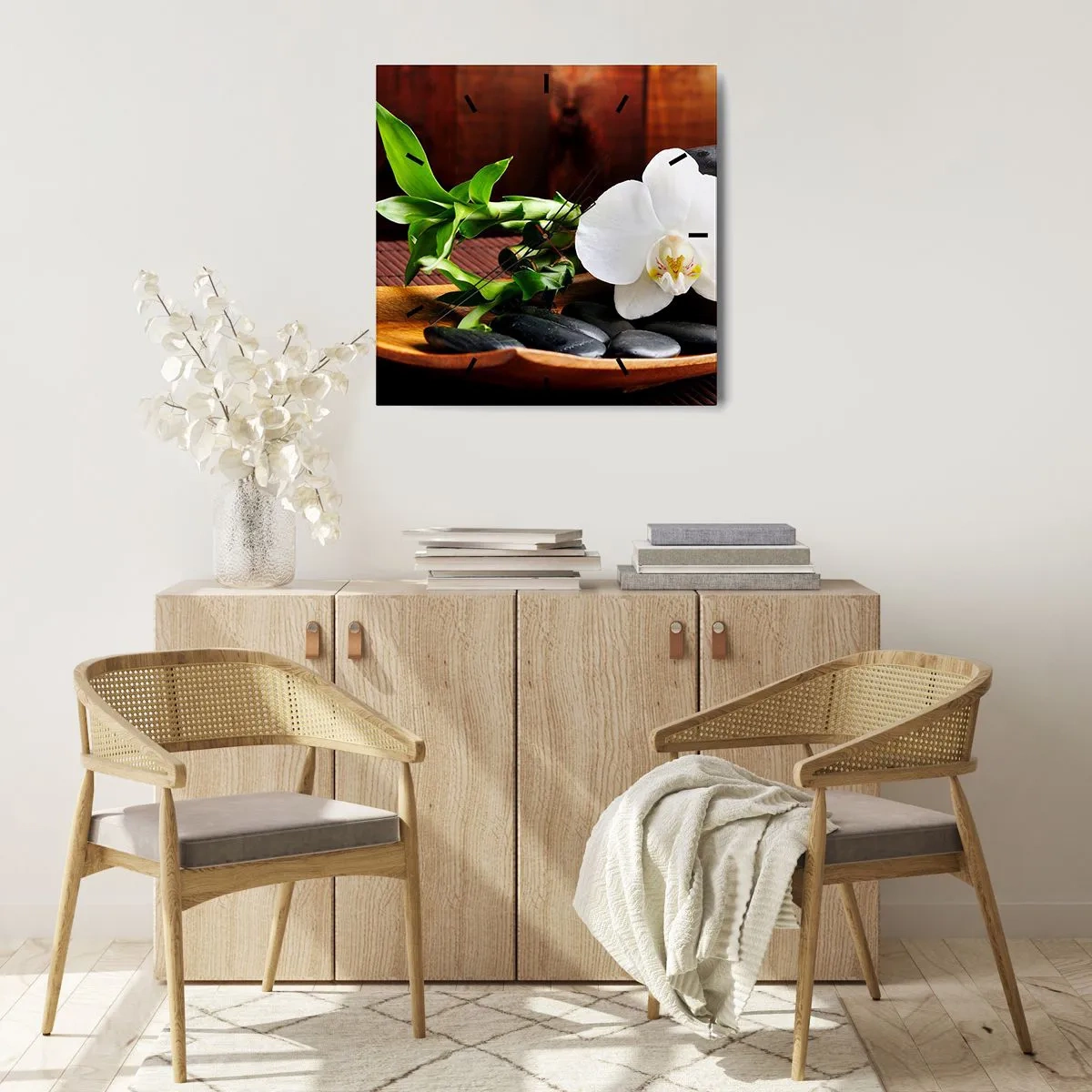 Horloge murale - Pendule murale - Orchidée blanche avec bambou sur fond de pierre de style zen - 30x30cm - Cédez au contact de la nature - Décoration murale moderne pour le salon et la chambre ARTTOR