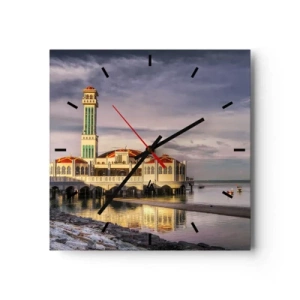Horloge murale - Pendule murale - Un bâtiment impressionnant avec un minaret sur l'eau entouré d'un paysage paisible - 30x30cm - Temple de la nature - Décoration murale moderne pour le salon et la chambre ARTTOR