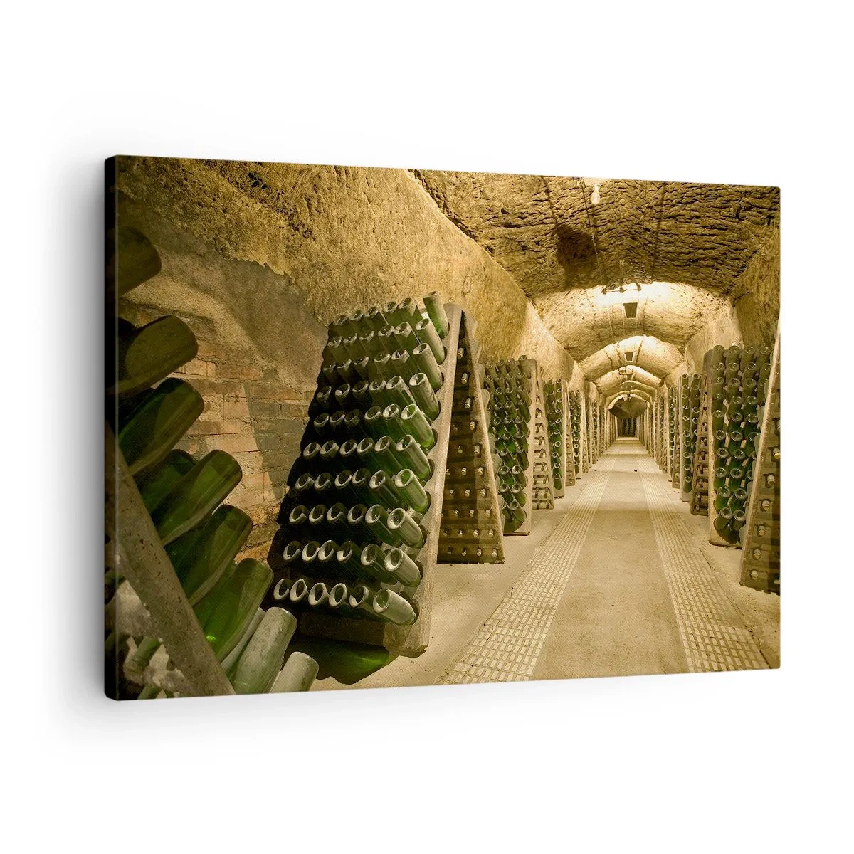 Impression sur toile - Image sur toile - Un vignoble avec une cave remplie de bouteilles de vin exposées sur des étagères en bois. - 70x50cm - L'éveil du goût - Décoration murale moderne pour le salon et la chambre ARTTOR