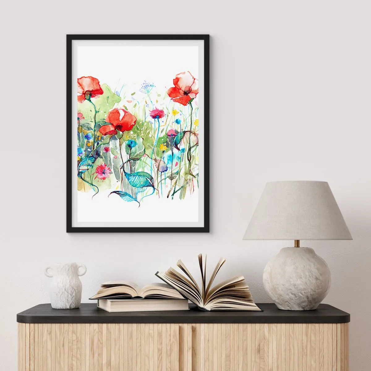Affiche dans un cadre noir - Poster - Une aquarelle représentant une prairie avec des coquelicots et des fleurs sauvages. - 50x70cm - Prairie de fleurs en mai - Décoration murale moderne pour le salon et la chambre ARTTOR