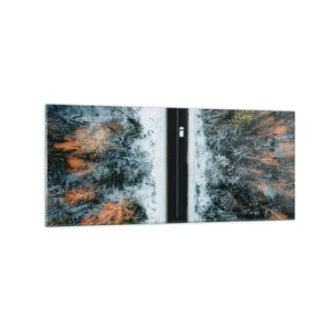 Impression sur verre - Image sur verre - Une route à travers une forêt hivernale vue à vol d'oiseau - 120x50cm - Couper à travers la forêt d'hiver - Décoration murale moderne pour le salon et la chambre ARTTOR