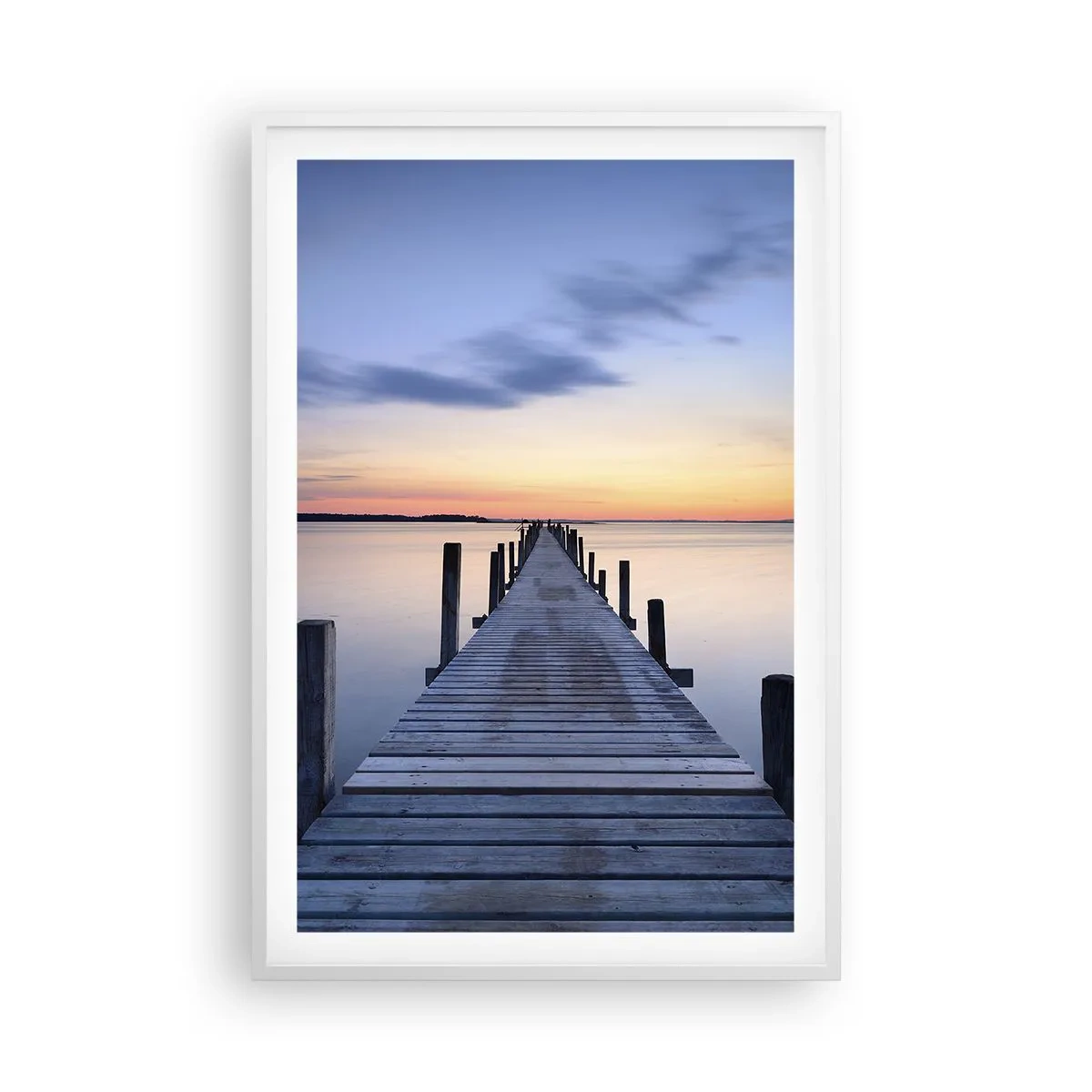 Affiche dans un cadre blanc - Poster - Le calme d'un crépuscule serein - 61x91 cm
