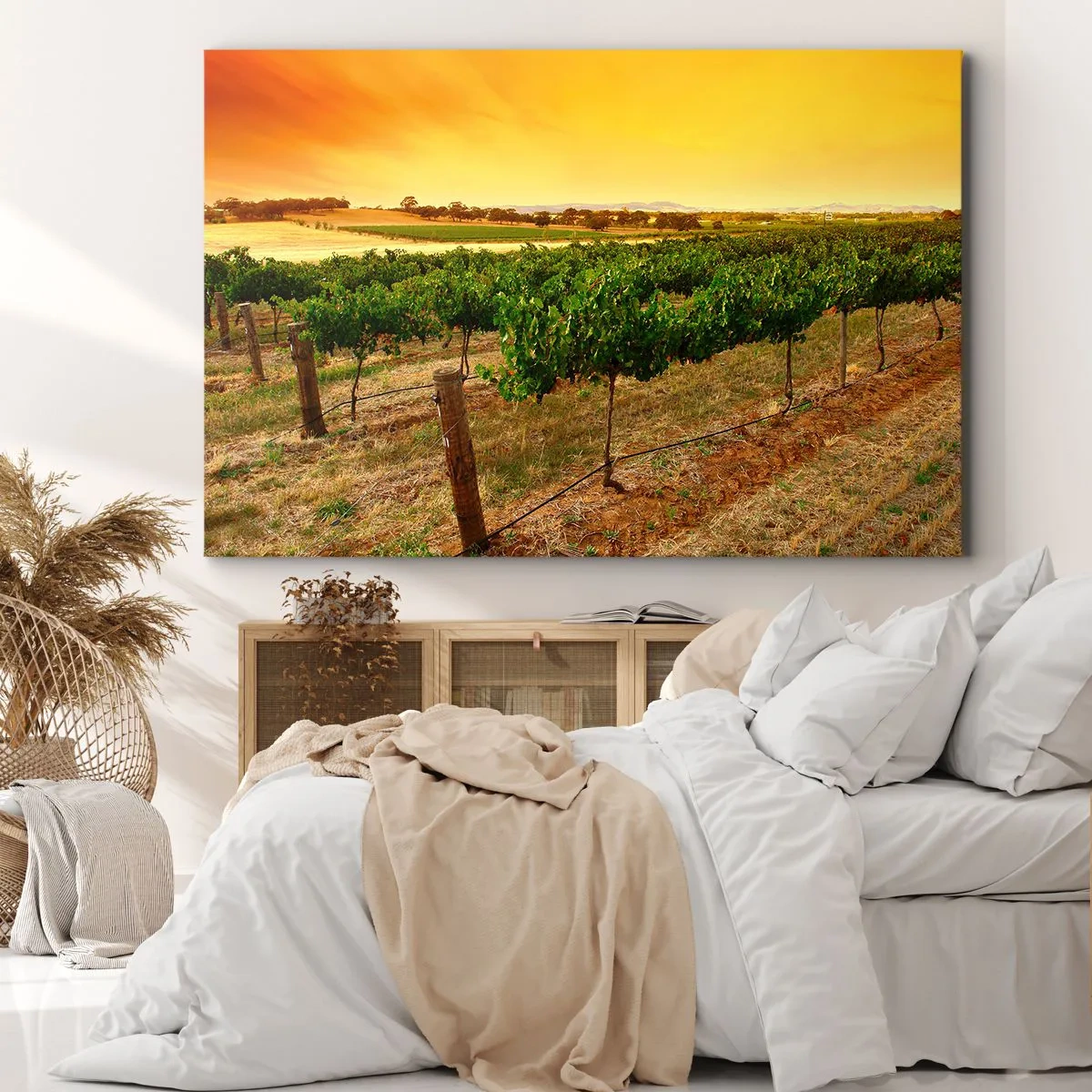 Impression sur toile - Image sur toile - Vignes dans une plantation au coucher du soleil doré - 70x50cm - S'abreuver du soleil - Décoration murale moderne pour le salon et la chambre ARTTOR