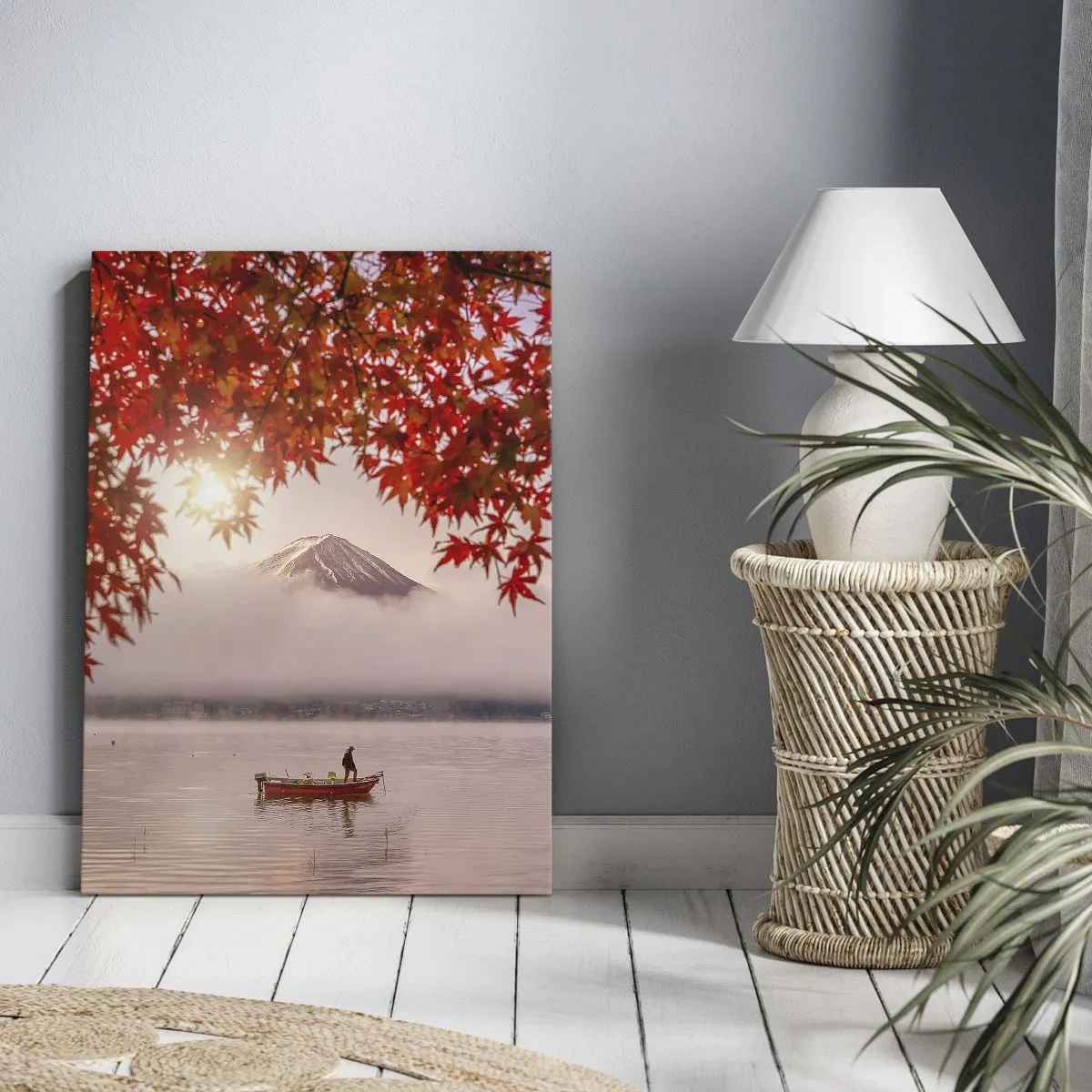 Impression sur toile - Image sur toile - Un bateau sur un lac entouré de feuilles d'érable rouges - 50x70cm - Dans le climat japonais - Décoration murale moderne pour le salon et la chambre ARTTOR