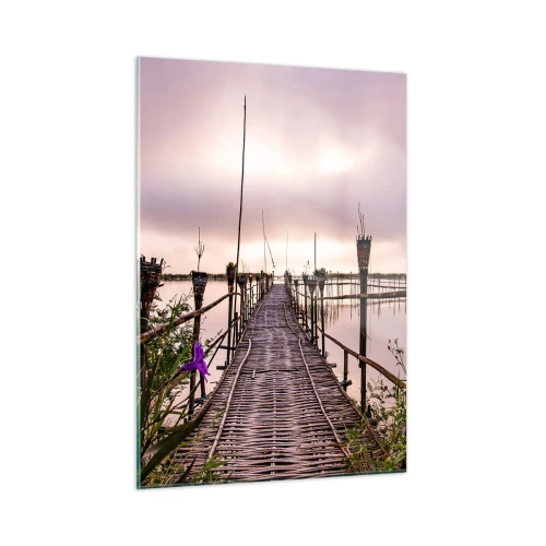Impression sur verre - Image sur verre - Un pont en bambou traversant le lac, entouré de plantes et de fleurs - 50x70cm - Le silence et le calme d'Asie - Décoration murale moderne pour le salon et la chambre ARTTOR