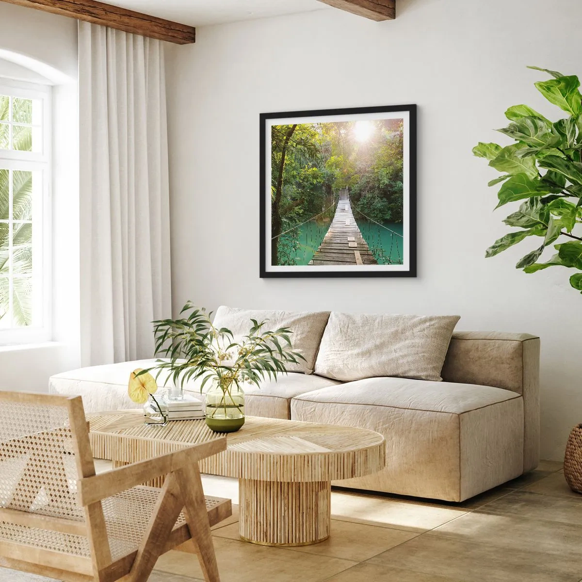 Affiche dans un cadre noir - Poster - De l'eau azur à la forêt azur - 60x60 cm