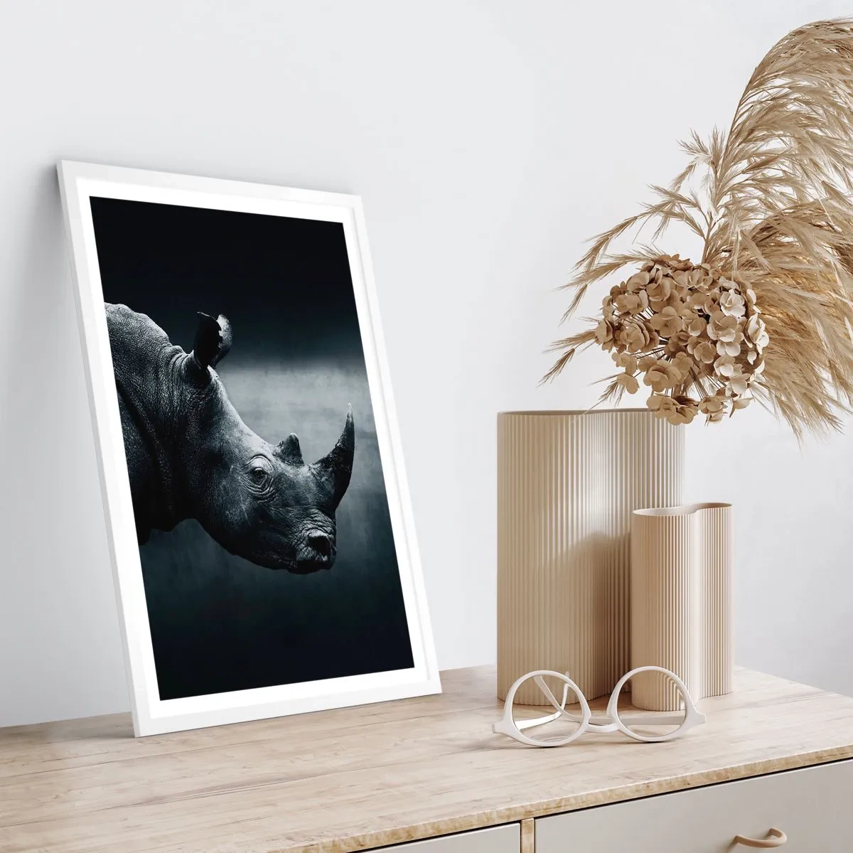 Affiche dans un cadre blanc - Poster - Le profil droit - 70x100 cm