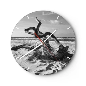 Horloge murale - Pendule murale - Un paysage en noir et blanc avec une branche tombée sur une plage de sable. - 30x30cm - Sculpture marine - Décoration murale moderne pour le salon, la cuisine et la chambre ARTTOR