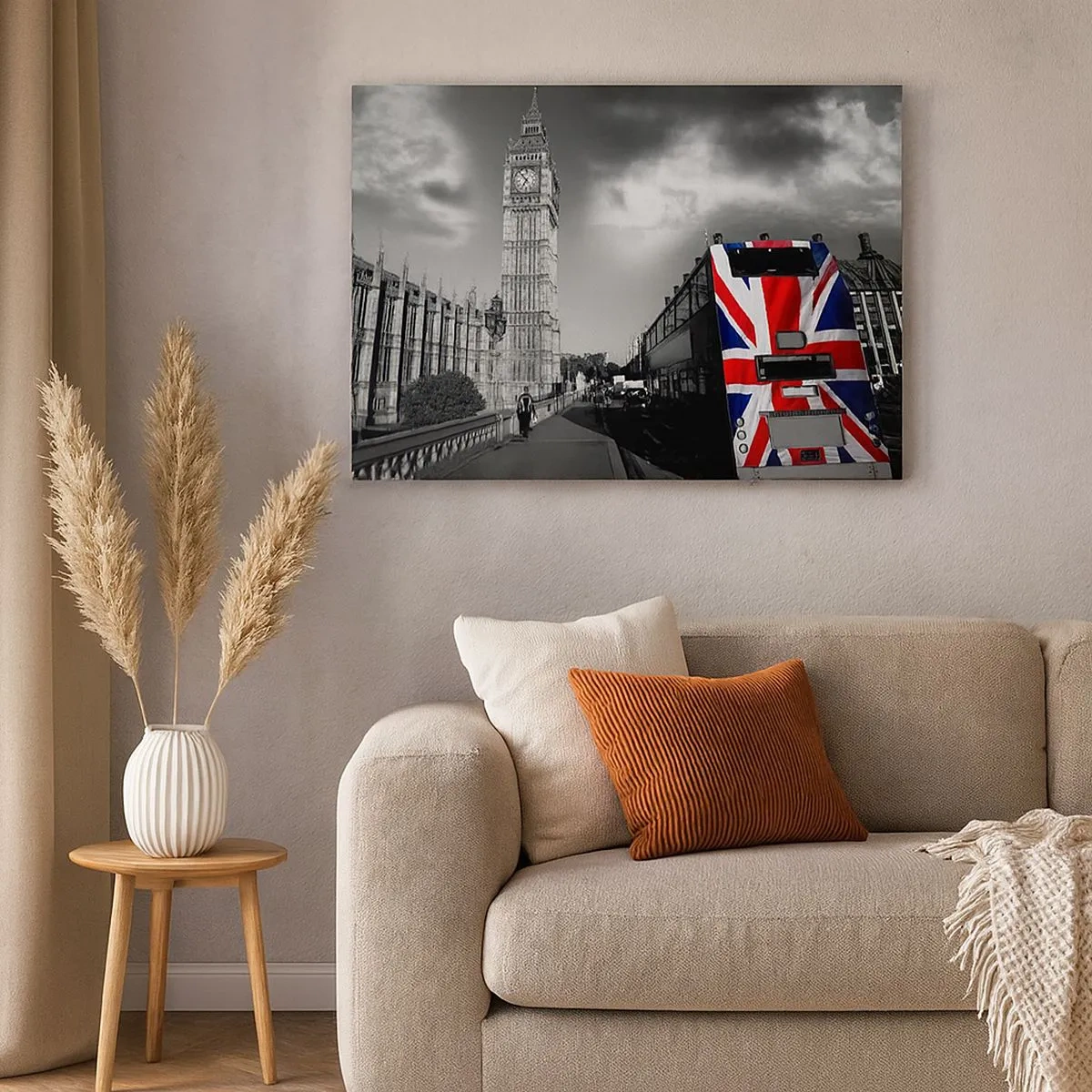 Impression sur toile - Image sur toile - Big Ben et un bus avec un drapeau britannique sur fond noir et blanc - 70x50cm - Fière et grande - Décoration murale moderne pour le salon et la chambre ARTTOR