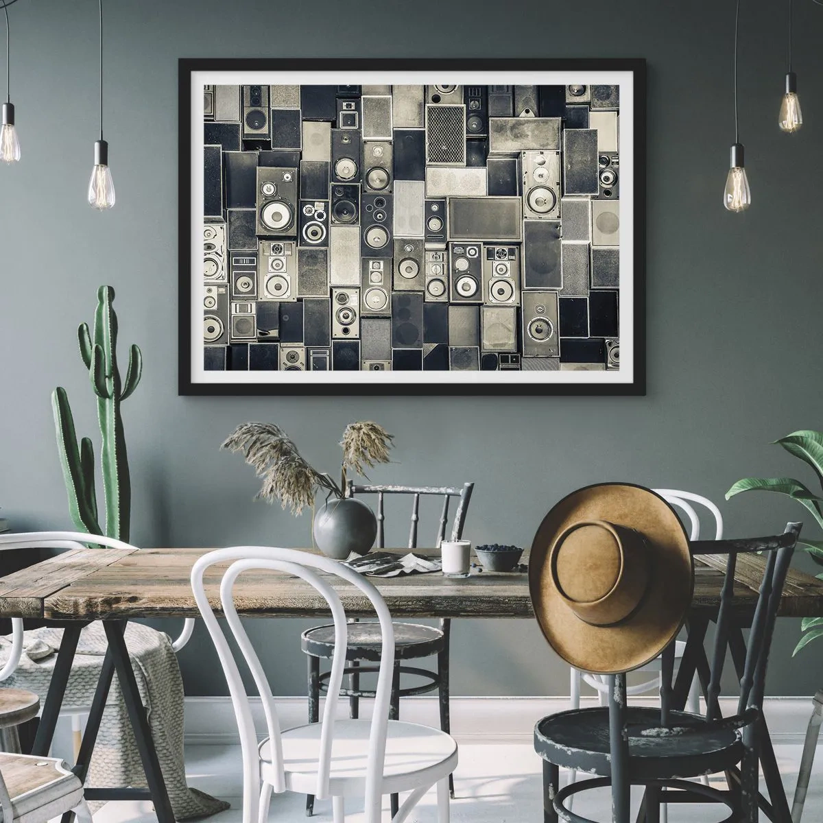 Affiche dans un cadre noir - Poster - Collection d'enceintes de style rétro - 70x50cm - Tout va bien - Décoration murale moderne pour le salon et la chambre ARTTOR
