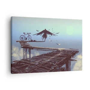 Impression sur toile - Image sur toile - Une silhouette avec des plumes plane au-dessus d'un pont en bois à côté d'un vélo. - 70x50cm - Icare est toujours vivant - Décoration murale moderne pour le salon et la chambre ARTTOR