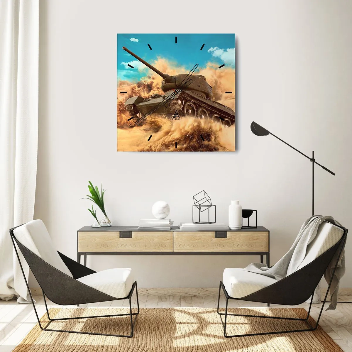 Horloge murale - Pendule murale - Un char en action dans le désert, entouré de poussière de sable. - 30x30cm - Insurmontable - Décoration murale moderne pour le salon et la chambre ARTTOR