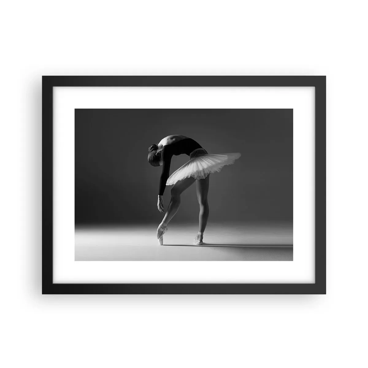 Affiche dans un cadre noir - Poster - Belle ballerine - 40x30 cm