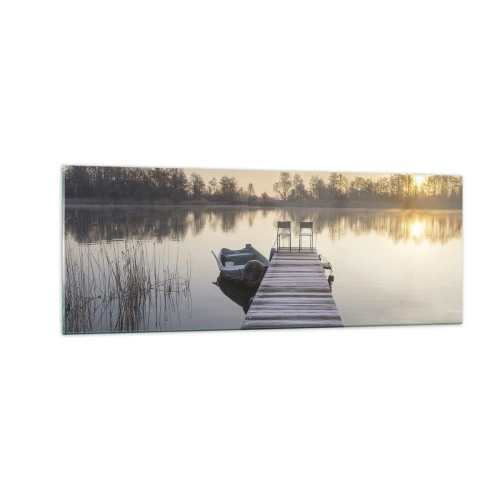 Impression sur verre - Image sur verre - Une jetée au bord du lac le matin avec un bateau et des chaises - 140x50cm - Je reviendrai - Décoration murale moderne pour le salon et la chambre ARTTOR