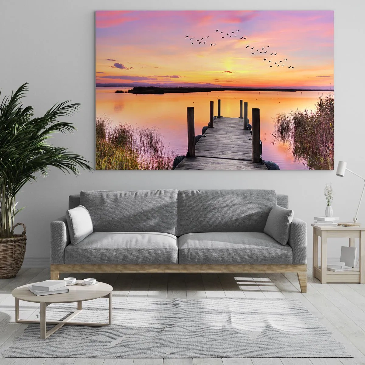 Impression sur verre - Image sur verre - Jetée au bord du lac au coucher du soleil avec des oiseaux dans le ciel - 120x80cm - Aube silencieuse violette - Décoration murale moderne pour le salon et la chambre ARTTOR