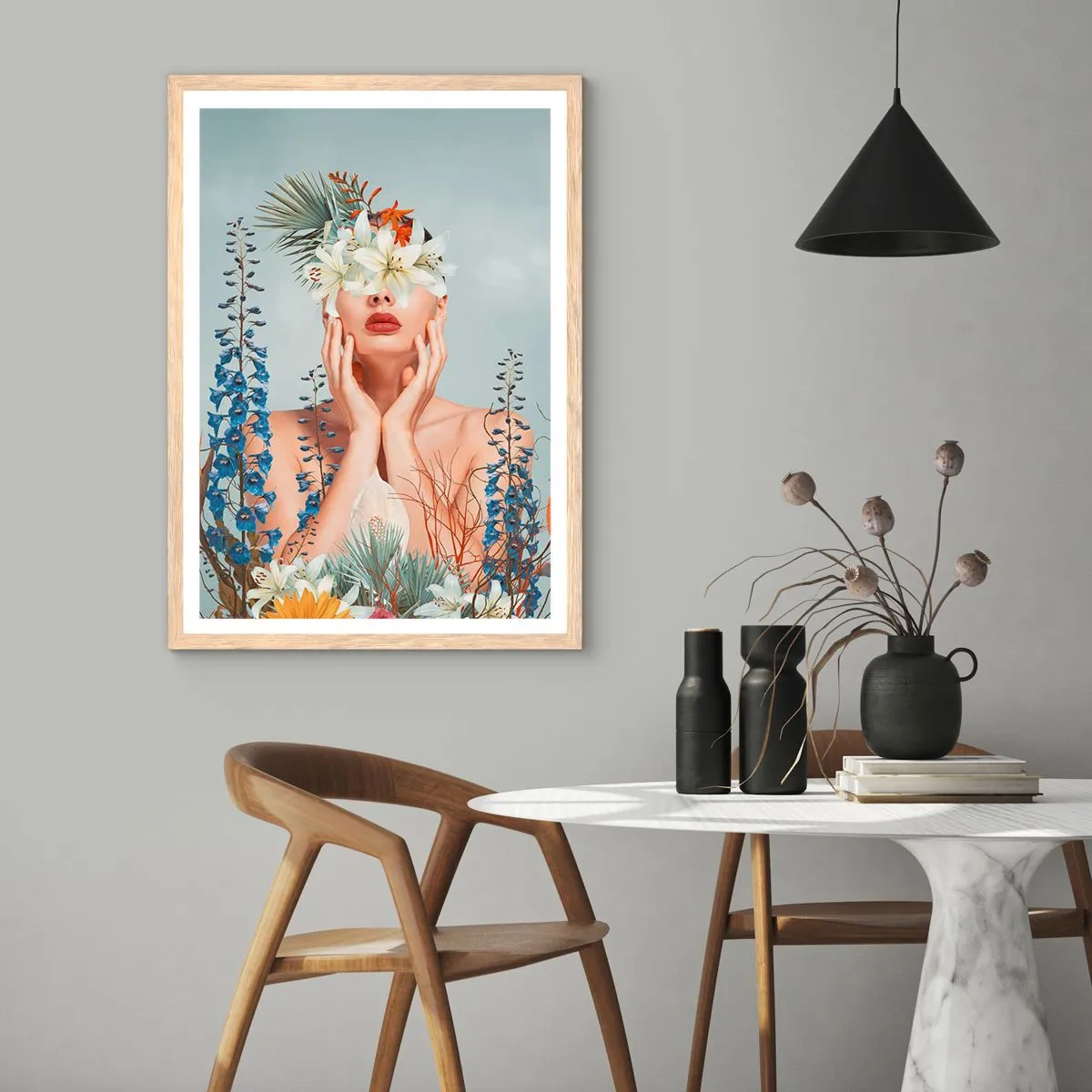 Affiche dans un chêne clair - Poster - Femme - fleur - 70x100 cm
