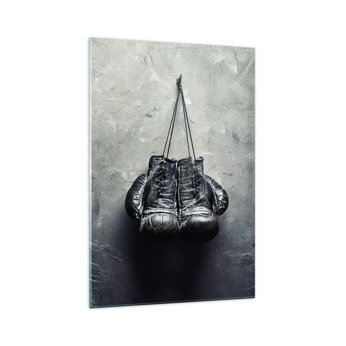 Impression sur verre - Image sur verre - De vieux gants de boxe contre le mur - 70x100cm - Un temps pour se battre et un temps pour la paix - Décoration murale moderne pour le salon et la chambre ARTTOR