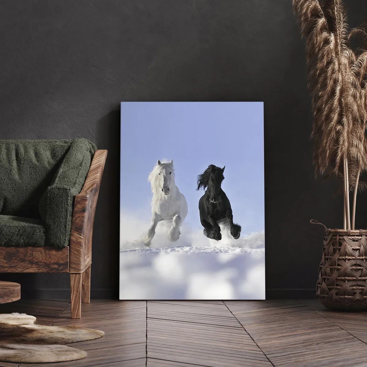 Impression sur toile - Image sur toile - Un cheval blanc et un cheval noir galopant dans la neige - 50x70cm - Galop noir et blanc - Décoration murale moderne pour le salon et la chambre ARTTOR