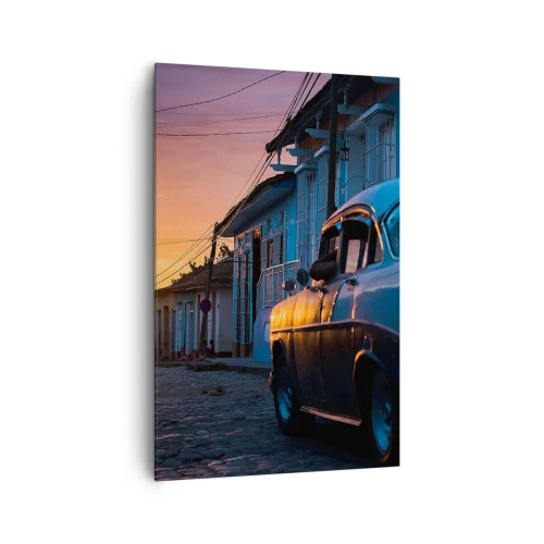 Impression sur toile - Image sur toile - Voiture et vélo rétro dans la rue à la lumière du soleil couchant - 80x120cm - Ici, le temps ralentit - Décoration murale moderne pour le salon et la chambre ARTTOR