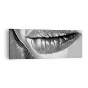 Impression sur toile - Image sur toile - Gros plan noir et blanc des lèvres d'une femme avec un effet brillant et des détails. - 140x50cm - Je sais à quoi tu penses… - Décoration murale moderne pour le salon et la chambre ARTTOR
