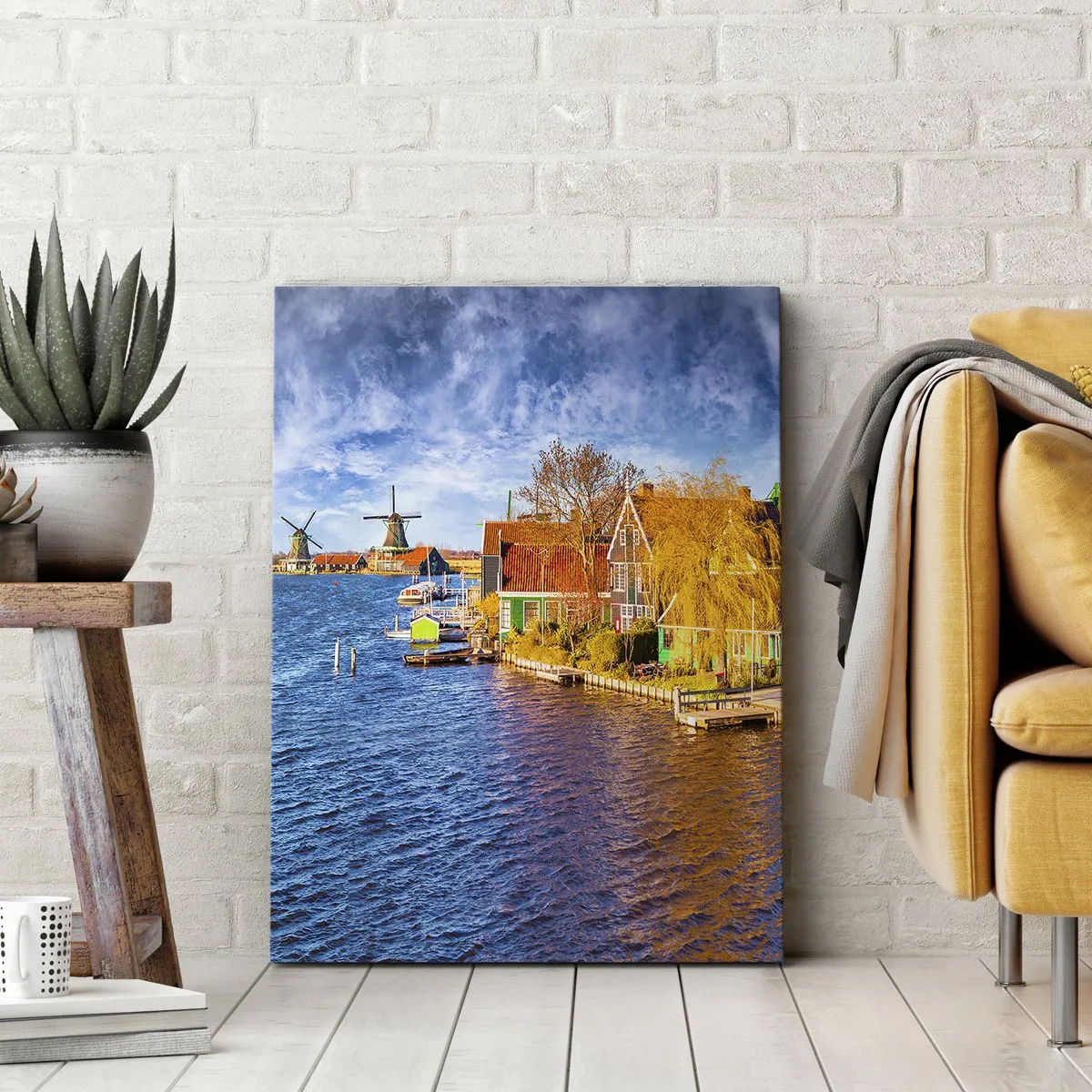 Impression sur toile - Image sur toile - Maisons pittoresques et moulins à vent au bord de l'eau - 50x70cm - C'est pareil depuis des lustres - Décoration murale moderne pour le salon et la chambre ARTTOR