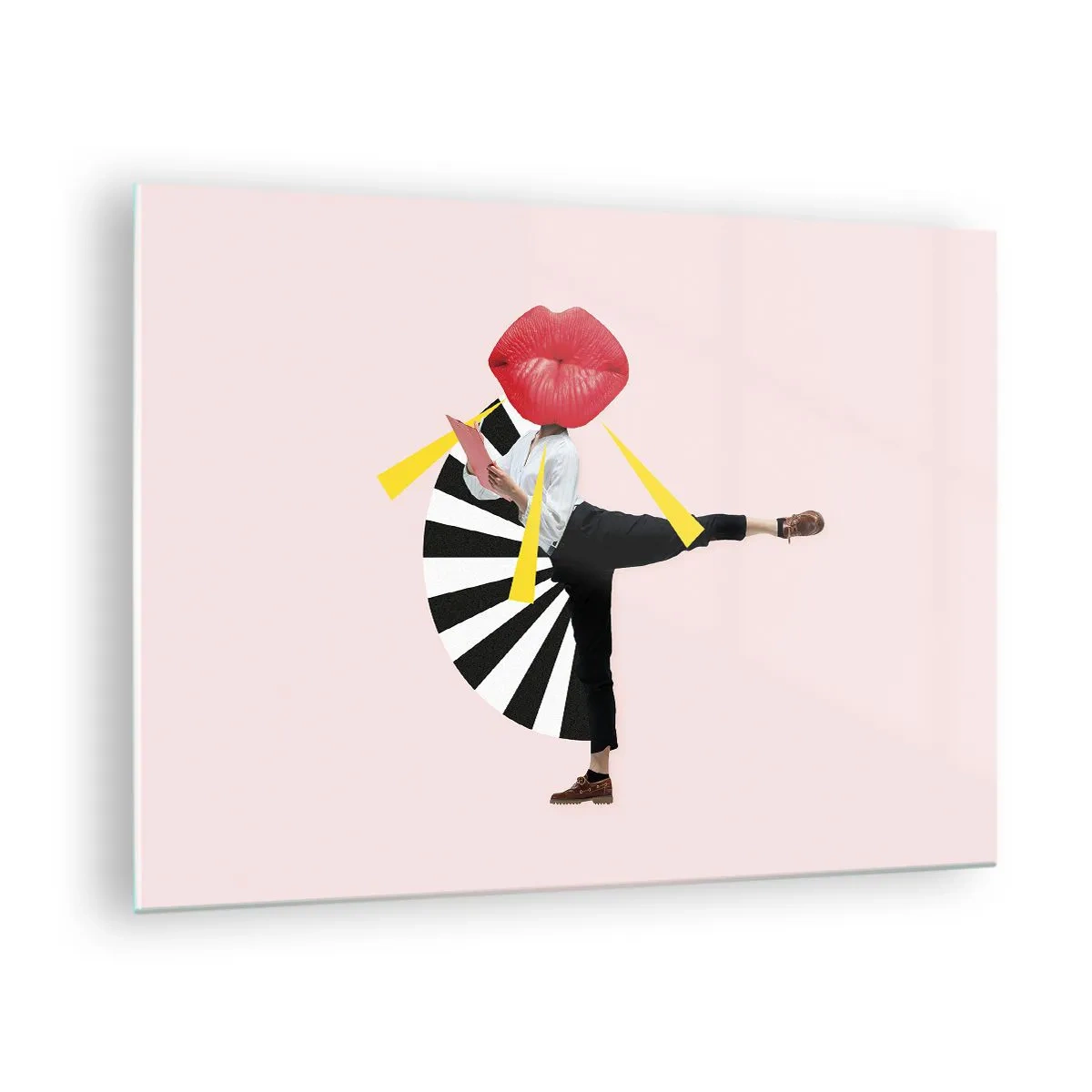 Impression sur verre - Image sur verre - Une composition pop art surréaliste mettant en scène un personnage avec une grande bouche sur un fond rose. - 70x50cm - Pop-art surréaliste - Décoration murale moderne pour le salon et la chambre ARTTOR