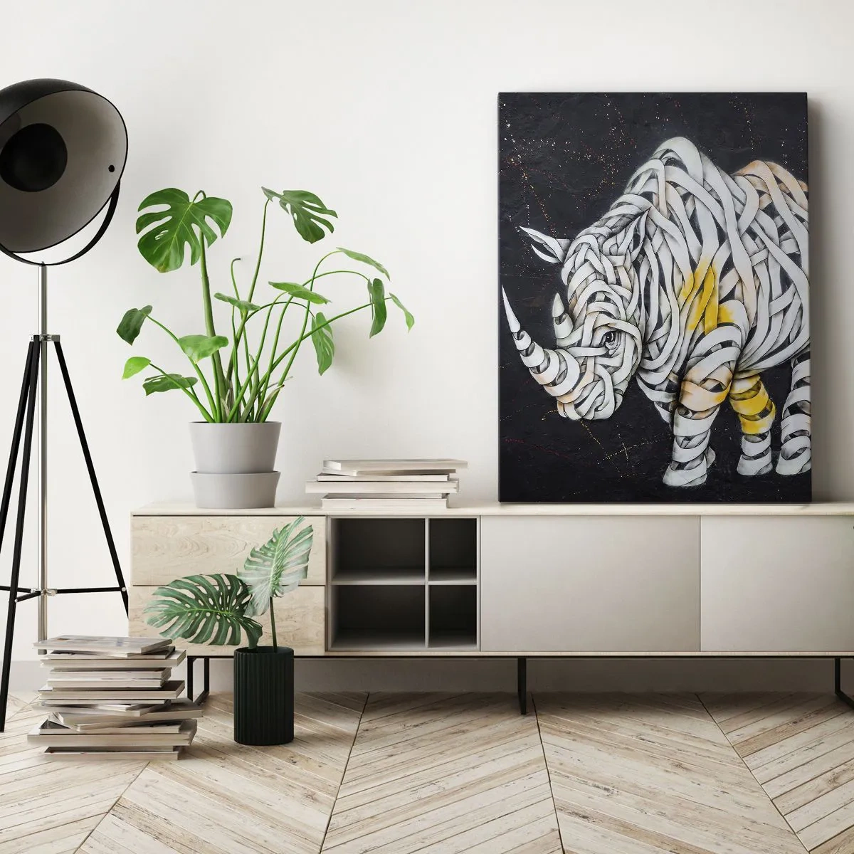 Impression sur toile - Image sur toile - Un rhinocéros sculpté avec des rayures abstraites sur un fond sombre. - 50x70cm - La peau épaisse est un mythe - Décoration murale moderne pour le salon et la chambre ARTTOR
