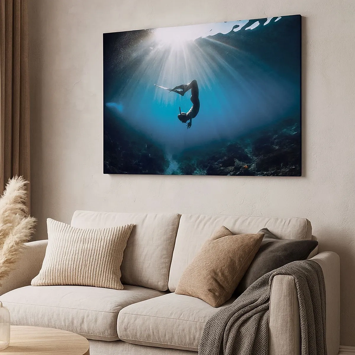 Impression sur toile - Image sur toile - Un plongeur flottant dans un faisceau de lumière sous l'eau - 70x50cm - Dans sous-marine - Décoration murale moderne pour le salon et la chambre ARTTOR