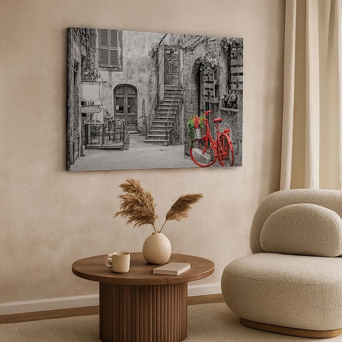 Impression sur toile - Image sur toile - Un vélo rouge dans une rue en noir et blanc - 70x50cm - Ruelle toscane - Décoration murale moderne pour le salon et la chambre ARTTOR