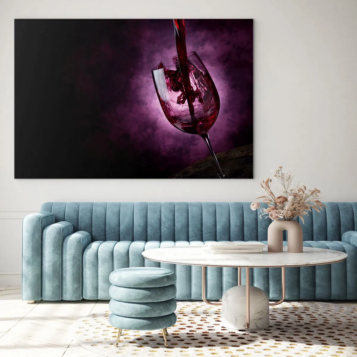Impression sur verre - Image sur verre - Du vin rouge versé dans un verre sur un fond violet - 70x50cm - Écarlate? Carmin? Non, rubis. - Décoration murale moderne pour le salon et la chambre ARTTOR