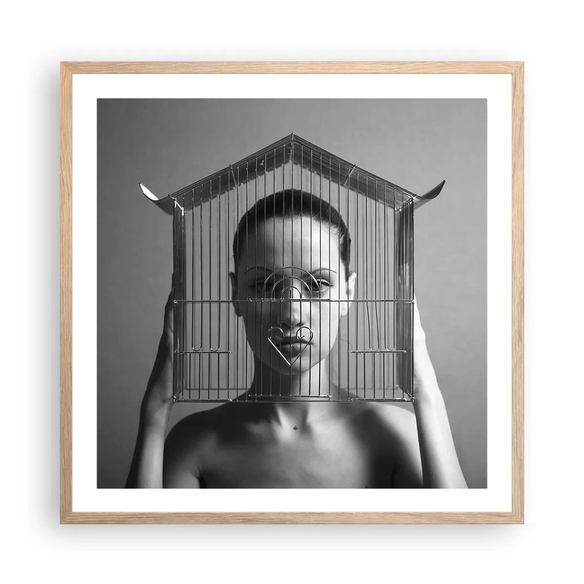 Affiche dans un chêne clair - Poster - Portrait un peu surréaliste - 60x60 cm