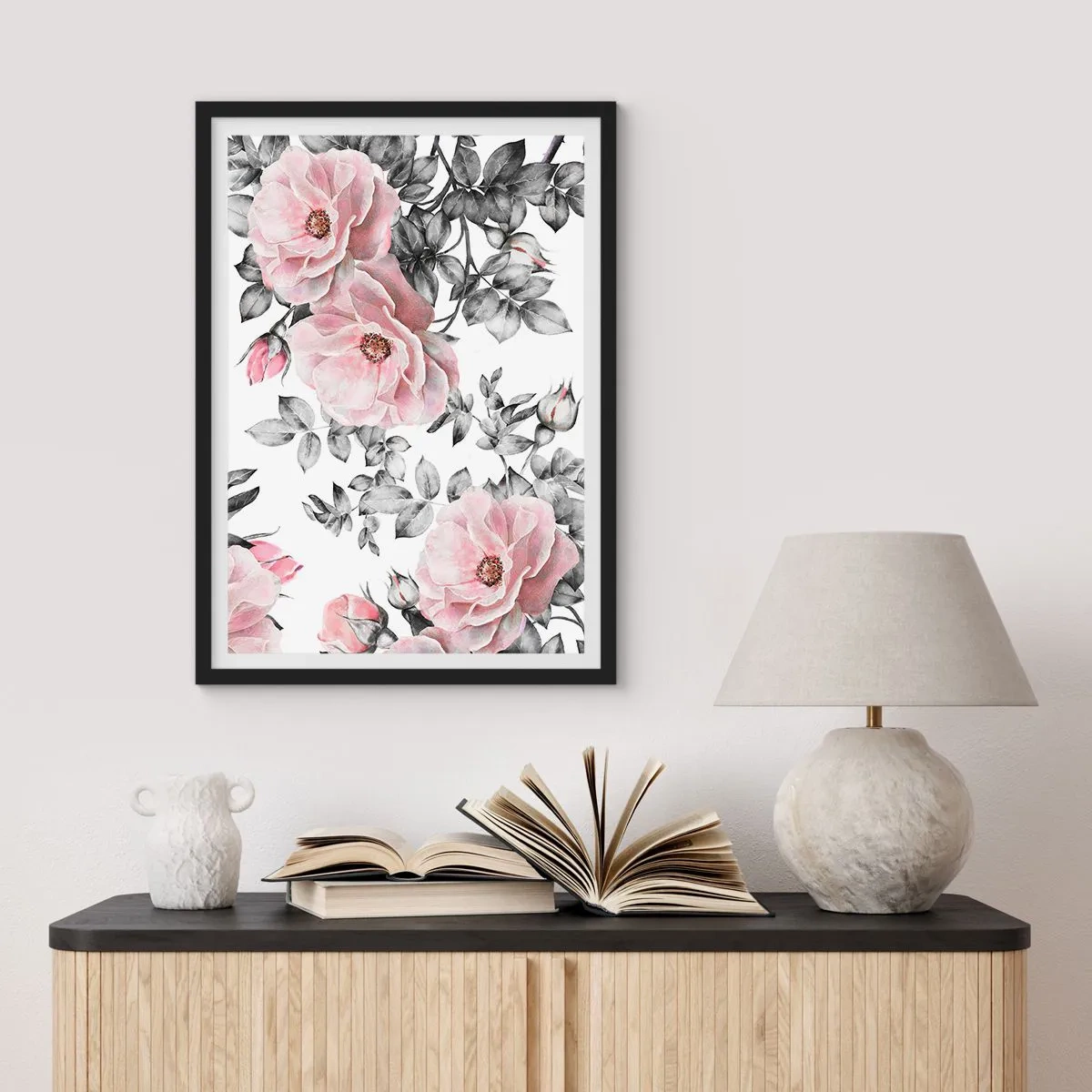 Affiche dans un cadre noir - Poster - Roses roses sur fond de feuilles noires et blanches - 50x70cm - Se perdre dans les fleurs des roses - Décoration murale moderne pour le salon et la chambre ARTTOR