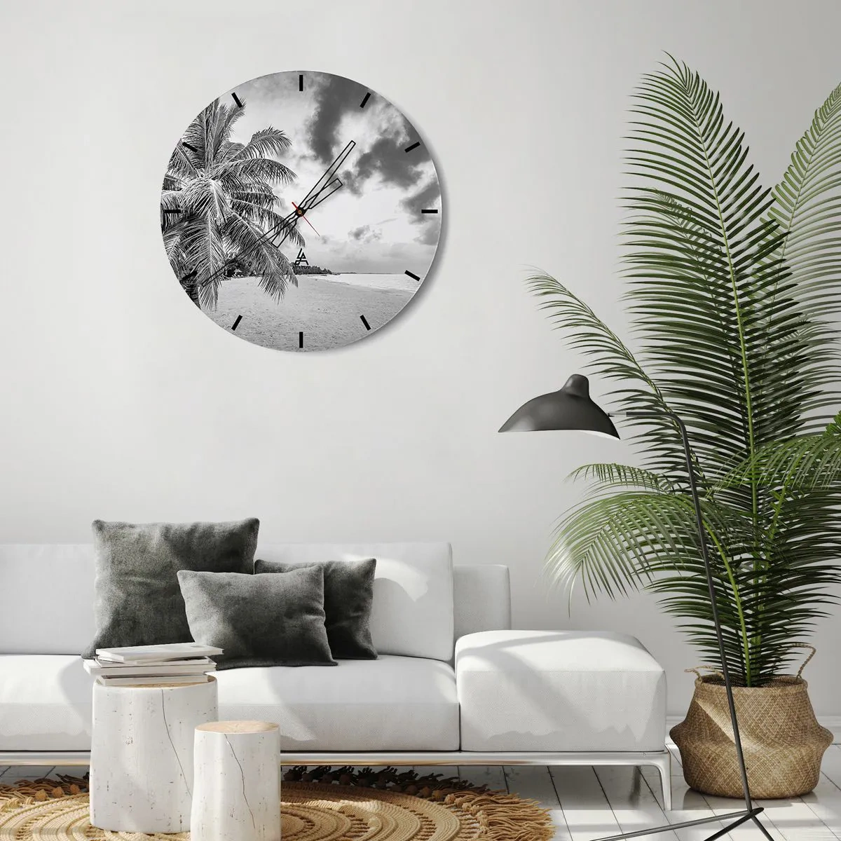 Horloge murale - Pendule murale - Plage avec palmiers en noir et blanc - 30x30cm - Quand tu aspires à la solitude - Décoration murale moderne pour le salon, la cuisine et la chambre ARTTOR